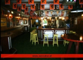 Aurora Bar met vloerbedekking - Klik op de foto voor een grotere versie en meer informatie...